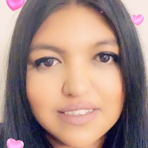 Meet your Posher, Claudia